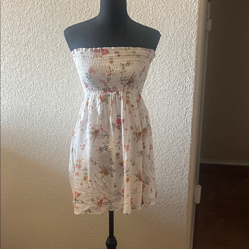 Forever 21 White Floral Dress